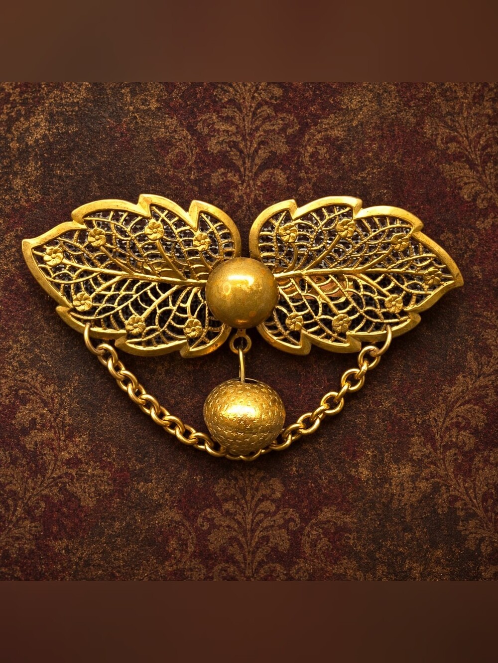Early Vintage Gold Tone Filigree Floral Brooch C Clasp Dangle